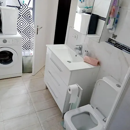 Bonito De 1 Apartment *